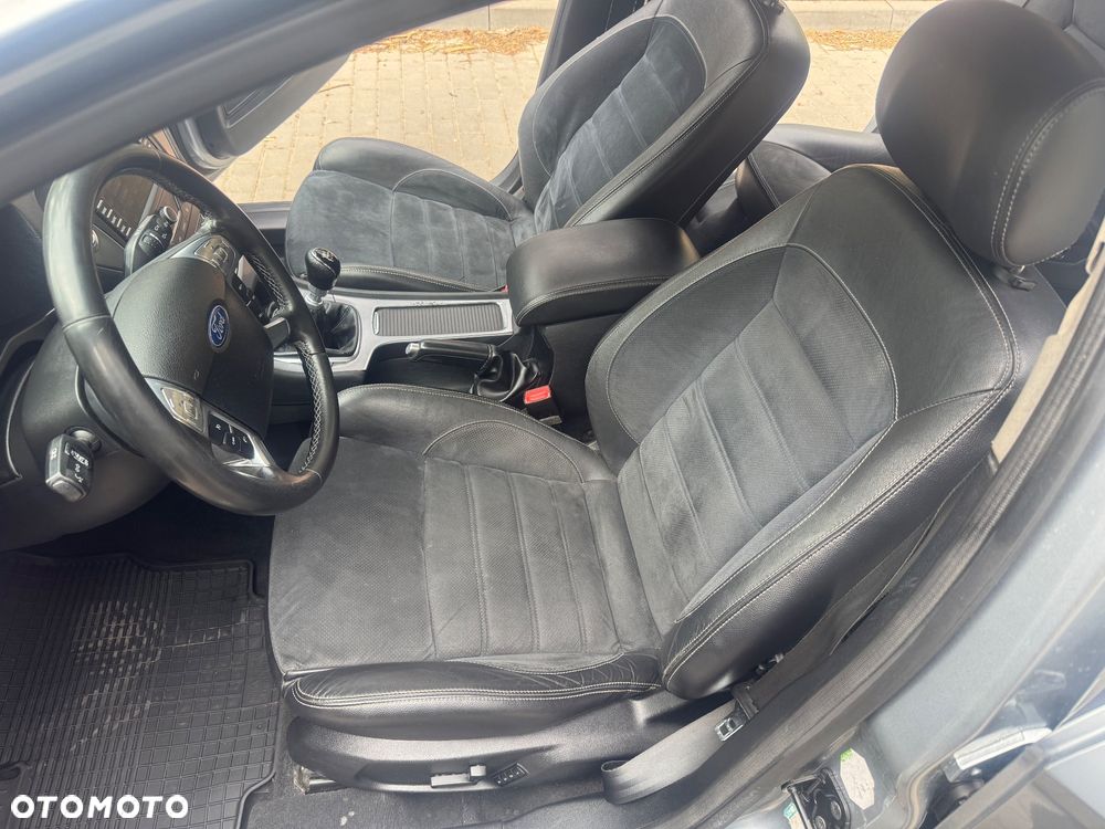 Ford Mondeo 2.2 TDCi Titanium X - 18