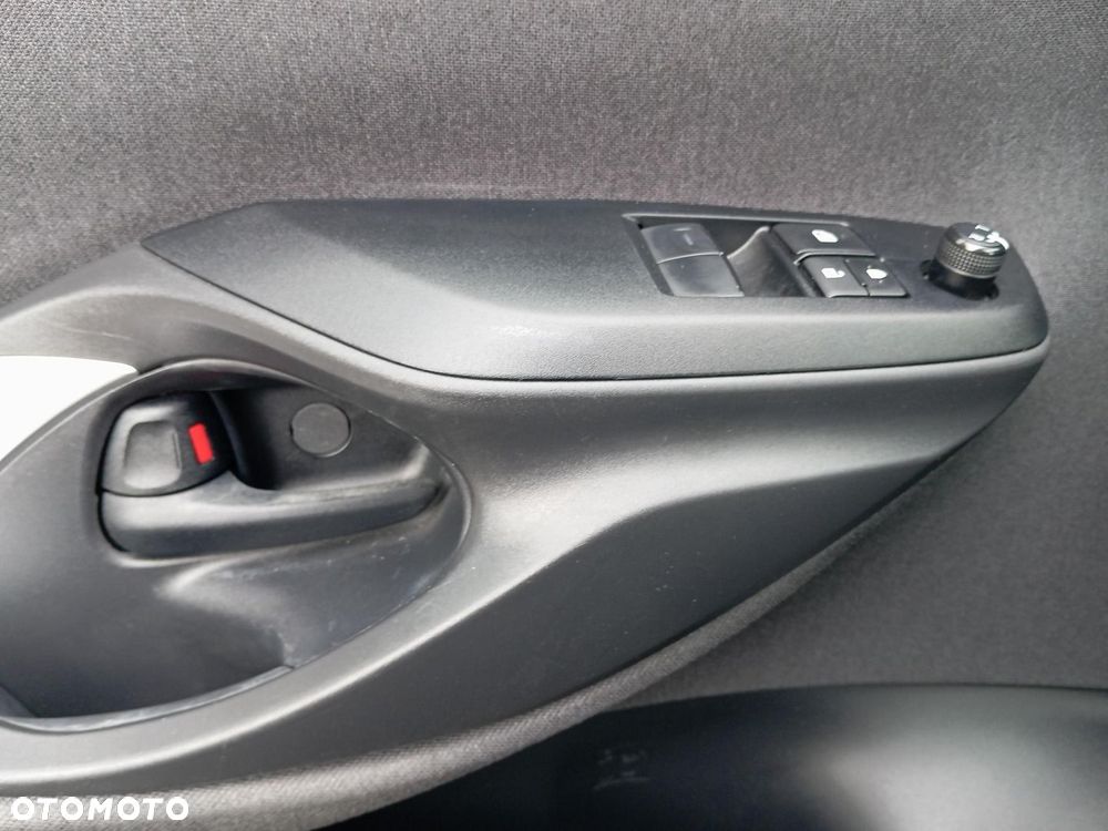 Toyota Yaris 1.5 Comfort CVT - 19
