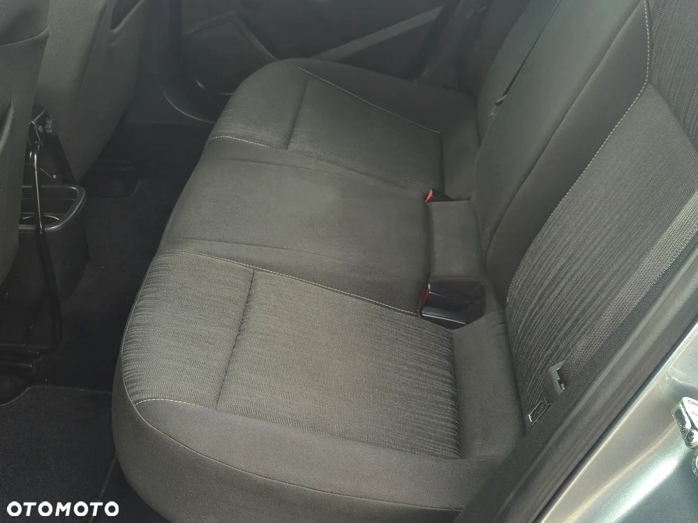 Opel Astra 1.4 Turbo Design Edition - 19