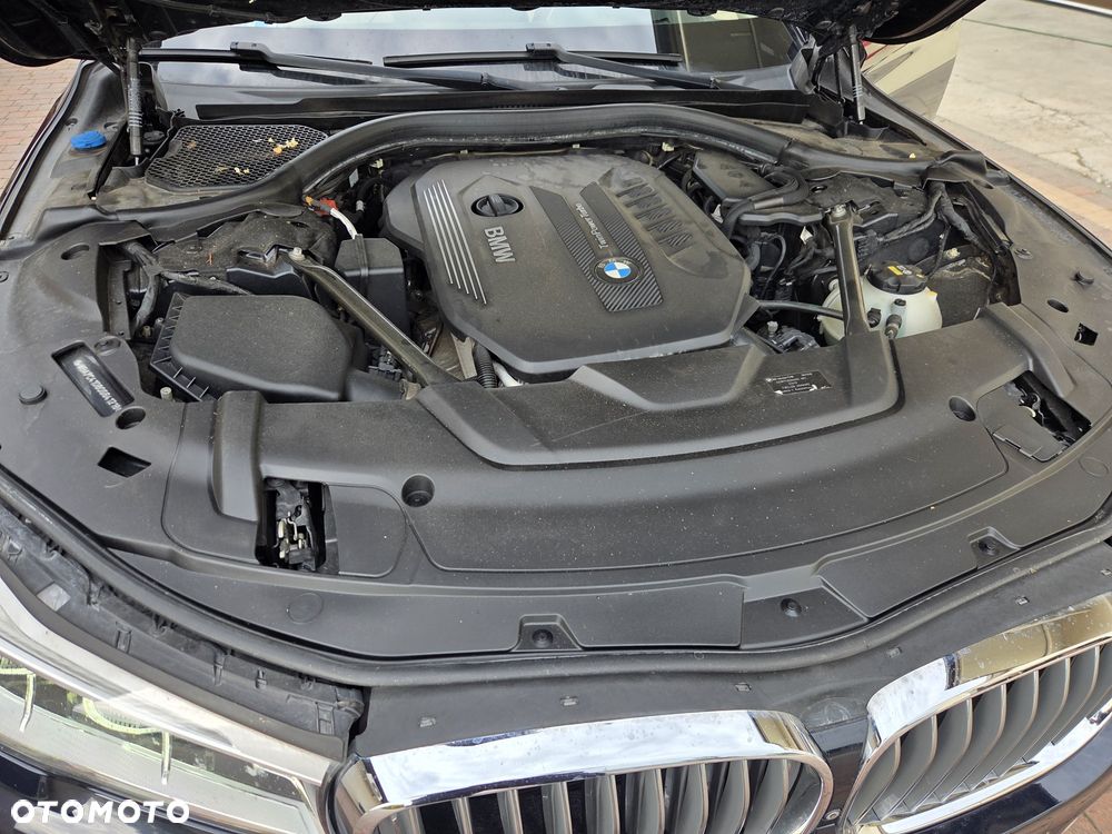 BMW Seria 7 - 7