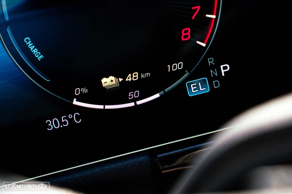 Mercedes-Benz GLA 250 e Progressive - 41