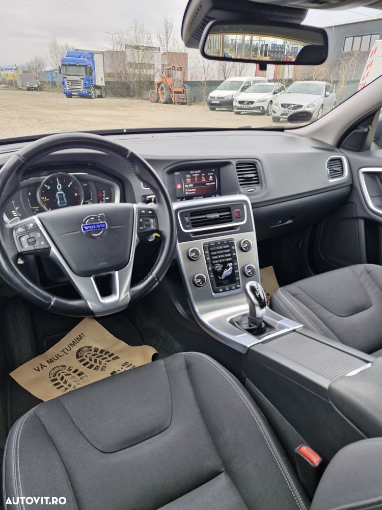 Volvo V60 D4 Geartronic Summum - 7