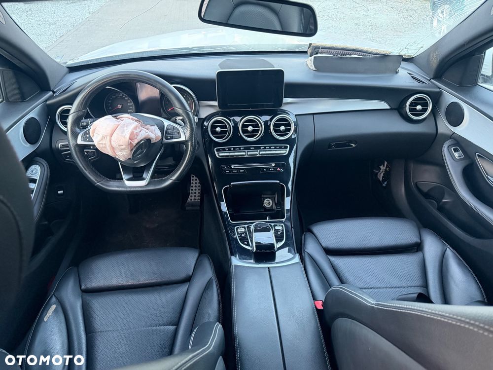 Mercedes-Benz Klasa C 220 d 4Matic 9G-TRONIC AMG Line - 18