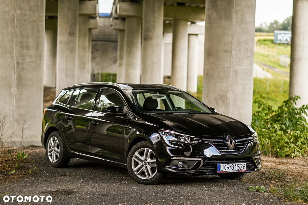 Renault Megane TCe 115 GPF LIMITED - 8