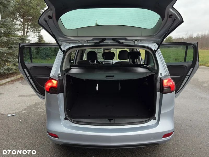 Opel Zafira 1.4 Turbo Business Edition - 21