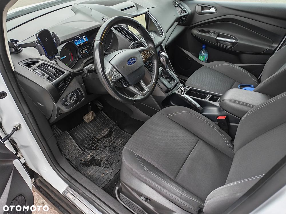 Ford Grand C-MAX - 10