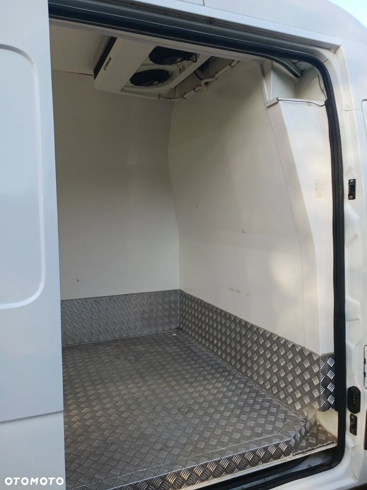 Renault Master MEGA MAXI 2019r SALON Izoterma Chłodnia Mroźnia GRUAU 249 tys - 19