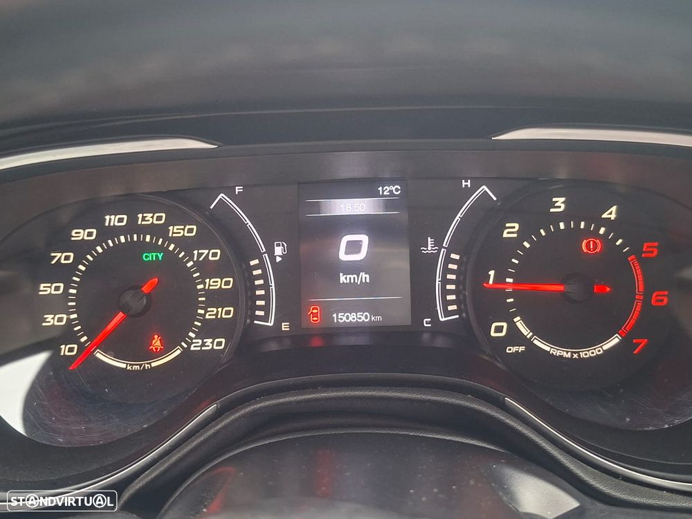 Fiat Tipo Station Wagon 1.6 M-Jet Lounge - 13