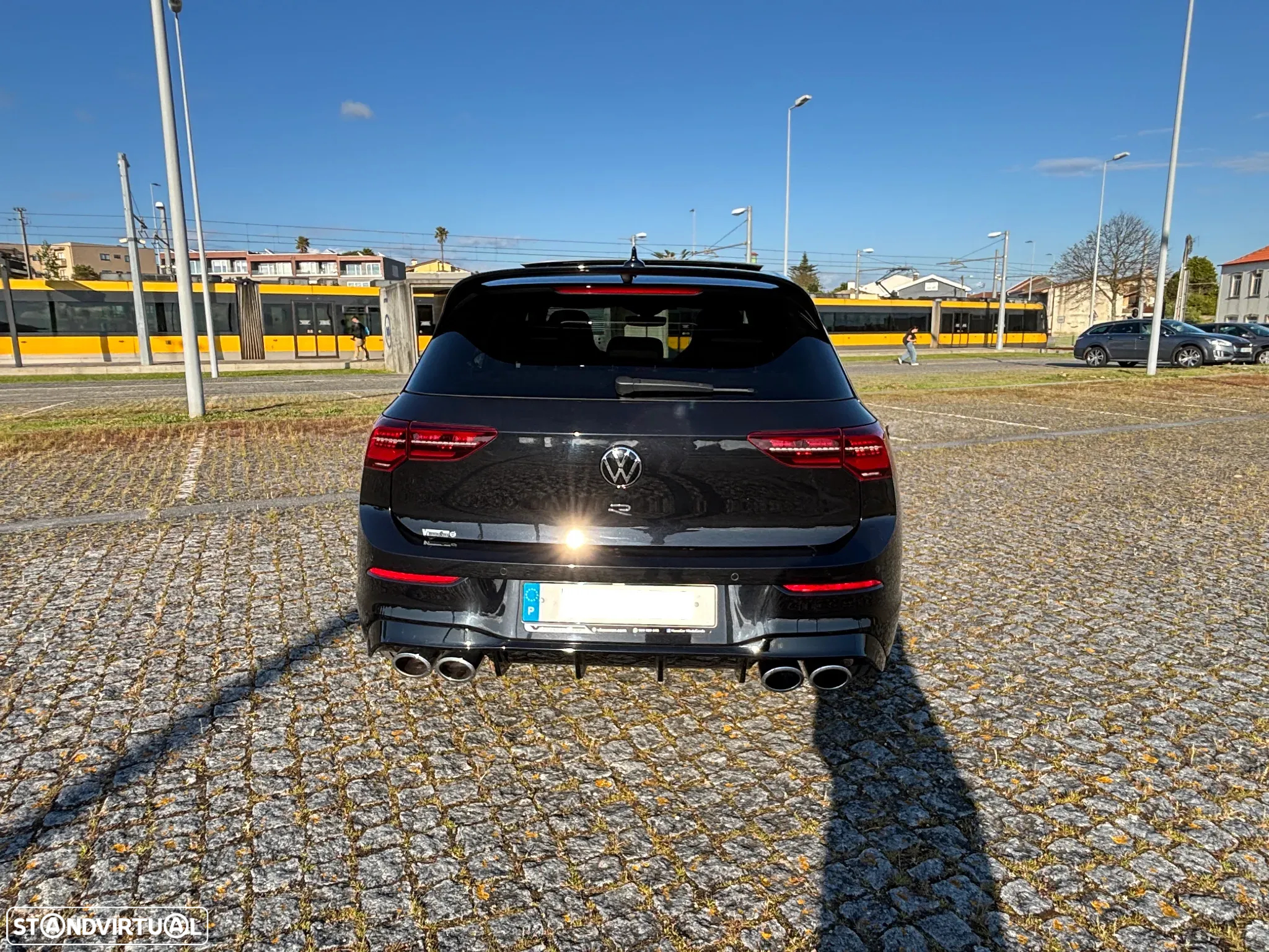 VW Golf 2.0 TSI R DSG - 16