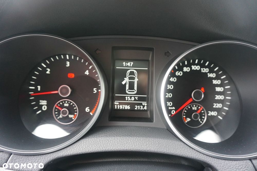 Volkswagen Golf 1.6 TDI DPF MATCH - 7