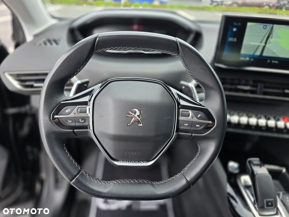 Peugeot 3008 1.2 PureTech Allure Pack S&S EAT8 - 21