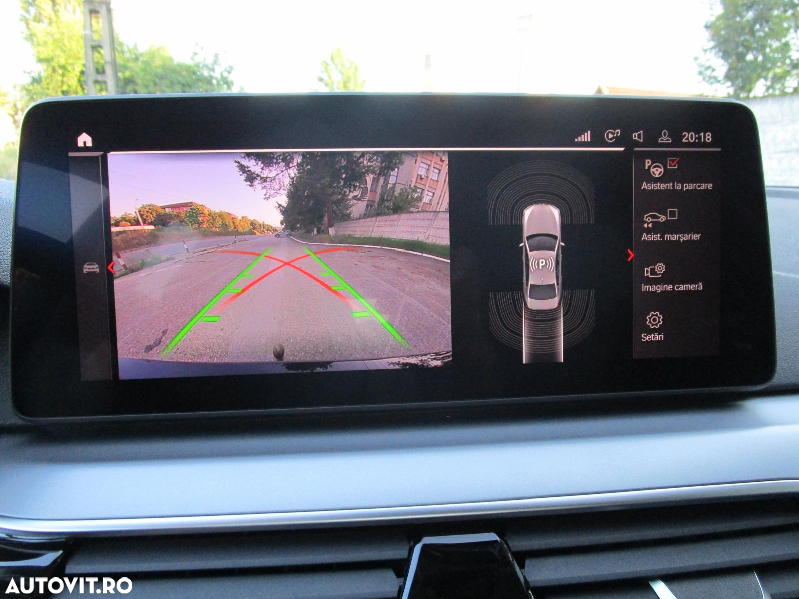 BMW Seria 5 520d xDrive Aut. - 29