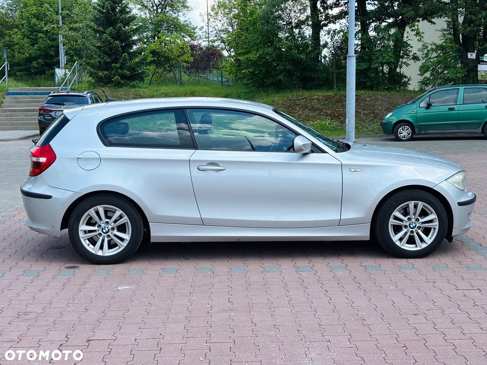 BMW Seria 1 118d - 2
