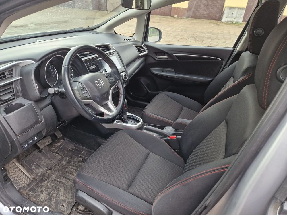 Honda Jazz 1.5 i-VTEC CVT Dynamic - 10