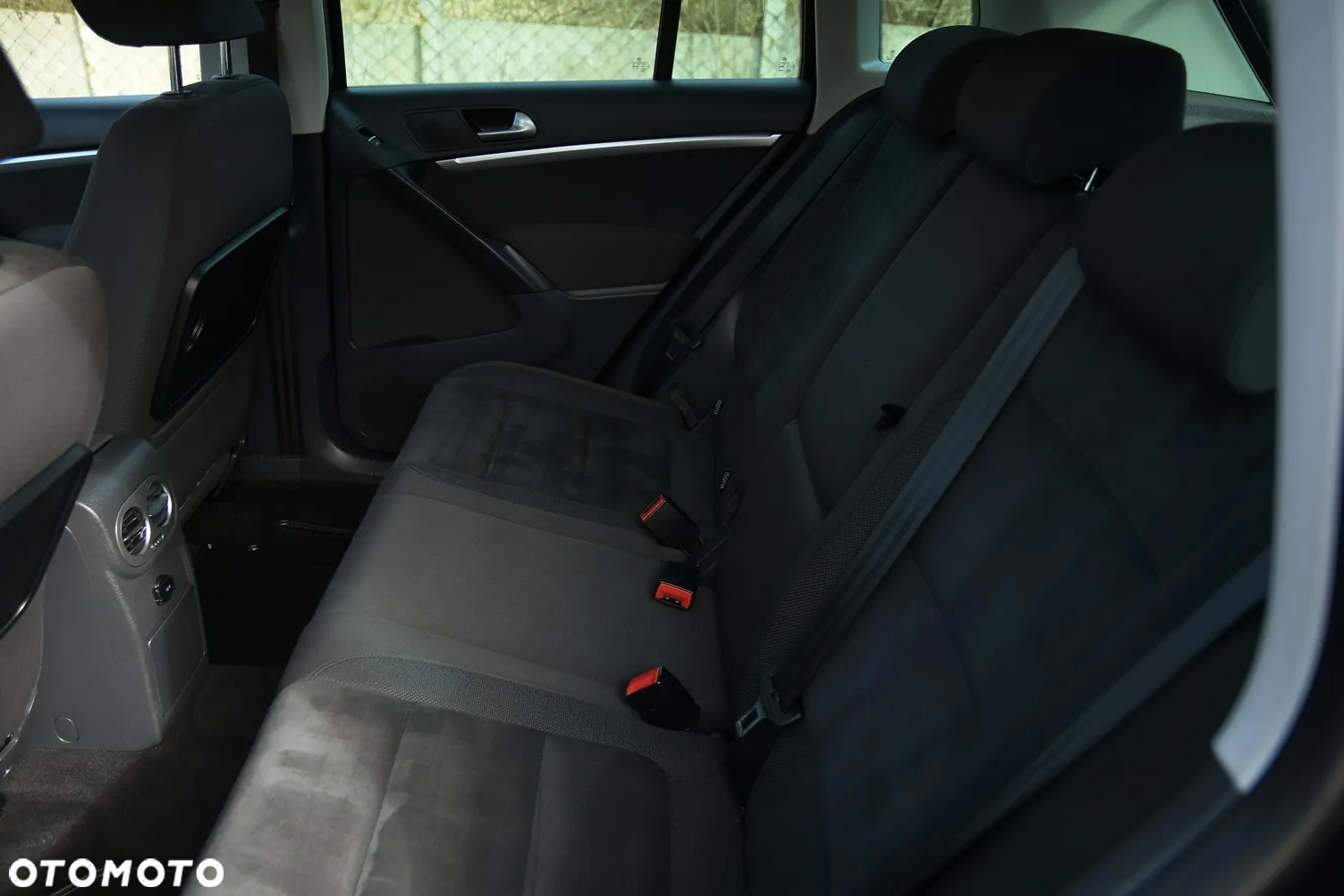 Volkswagen Tiguan 2.0 TDI R-Style - 22