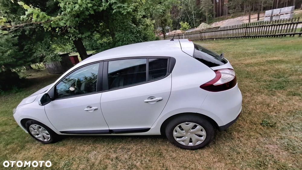 Renault Megane 1.6 16V 110 LIMITED - 6