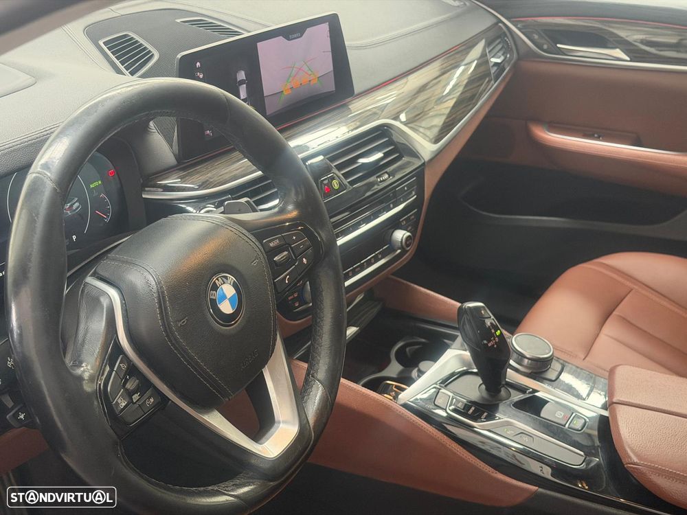BMW 620 Gran Turismo d Line Luxury - 12