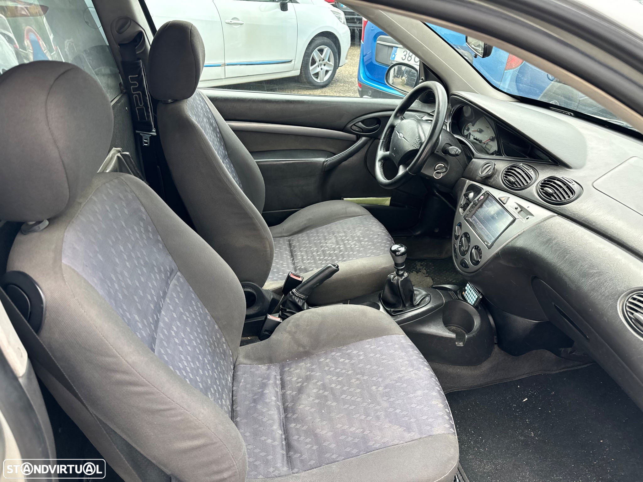 Ford Focus 1.8 TDdi Trend - 13