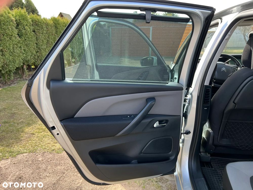 Citroën C4 Picasso 1.6 e-HDi Exclusive ETG6 - 17