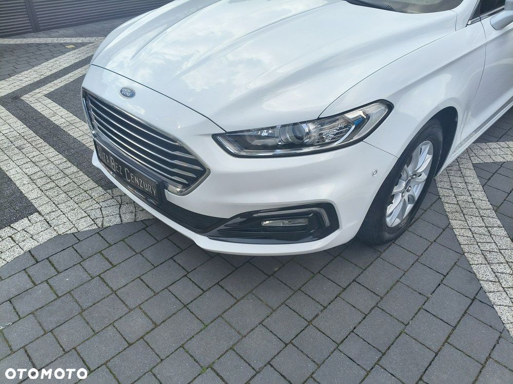 Ford Mondeo - 27