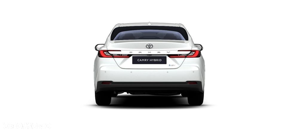 Toyota Camry - 4