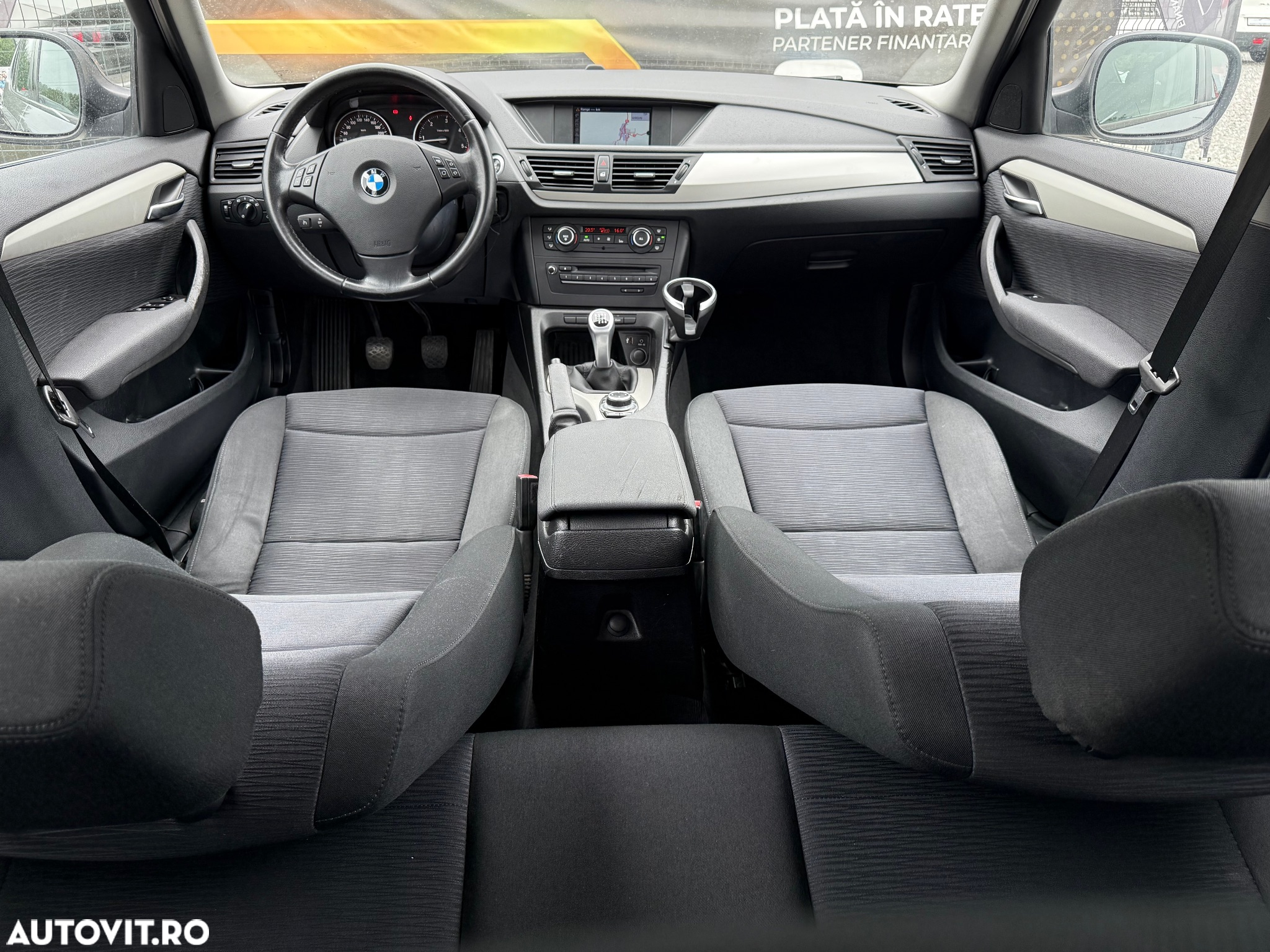 BMW X1 sDrive18d xLine - 21