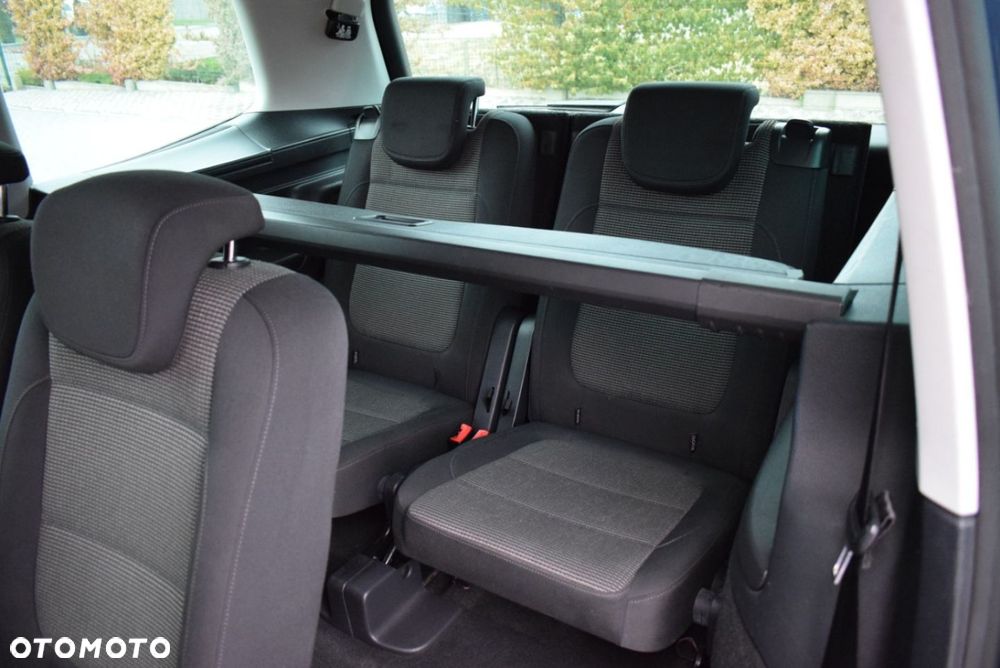 Volkswagen Sharan - 20