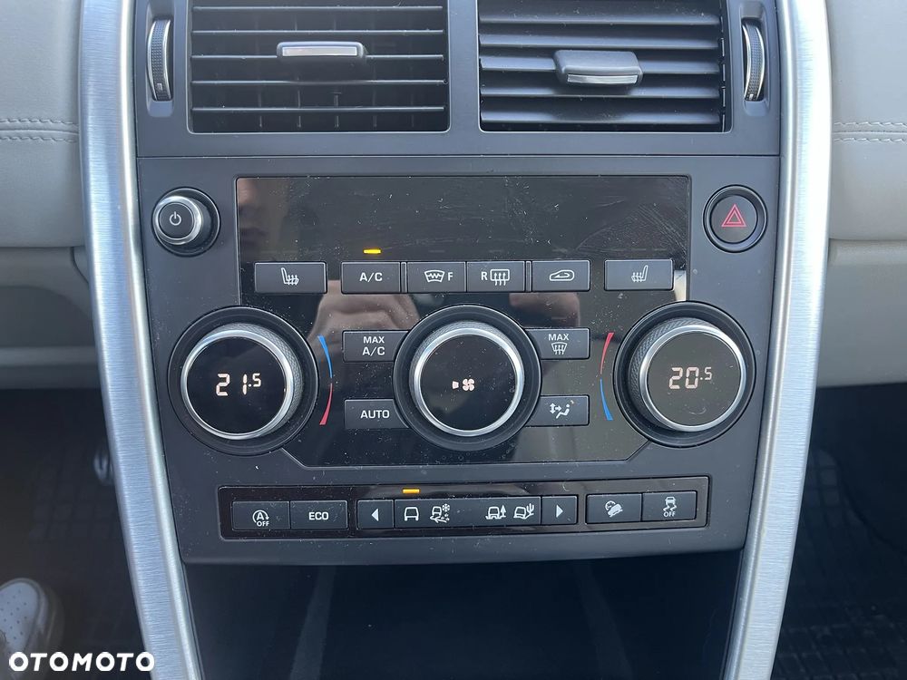 Land Rover Discovery Sport 2.0 Si4 SE - 27