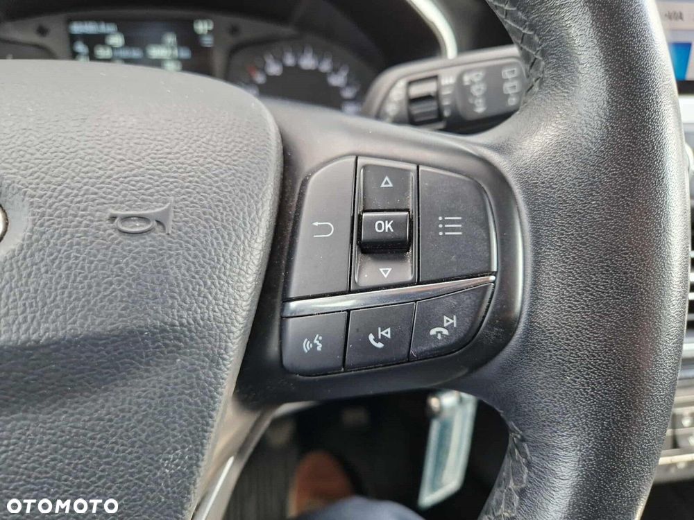 Ford Focus - 21