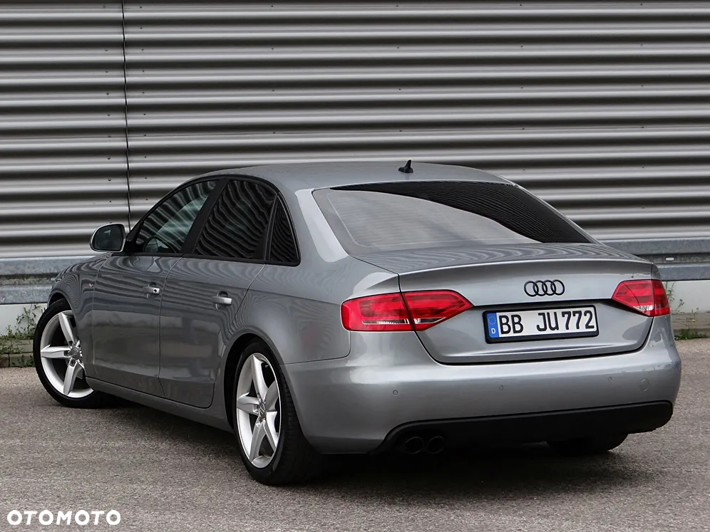 Audi A4 - 4
