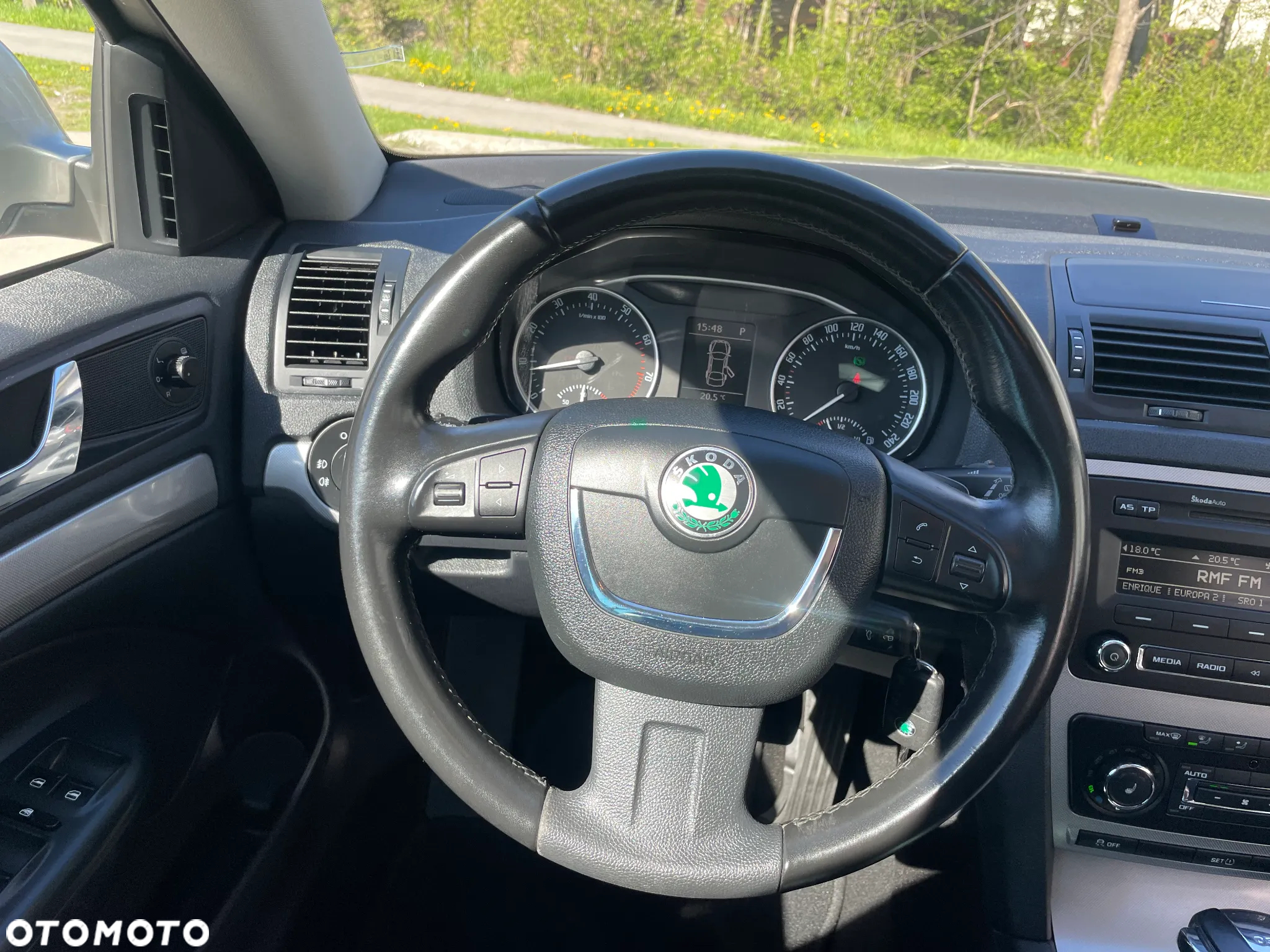Skoda Octavia 1.8 TSI DSG Elegance - 26