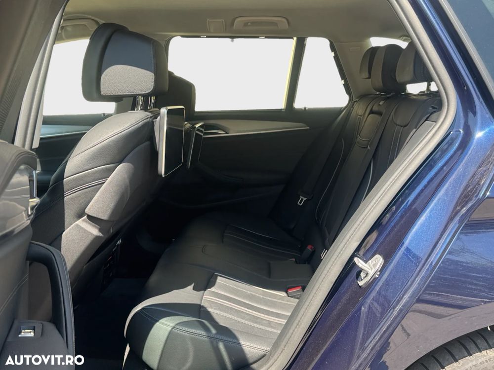 BMW Seria 5 530e xDrive Aut. M Sport Edition - 10