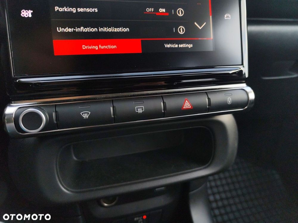 Citroën C3 1.2 PureTech Max EAT6 - 24