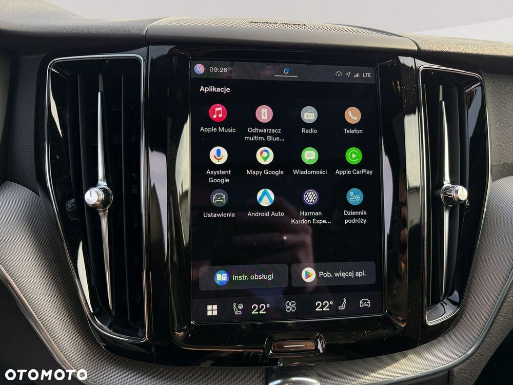 Volvo XC 60 B4 B R-Design - 18