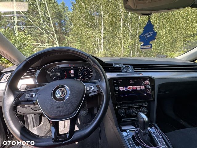 Volkswagen Passat 2.0 TDI SCR Highline DSG - 2