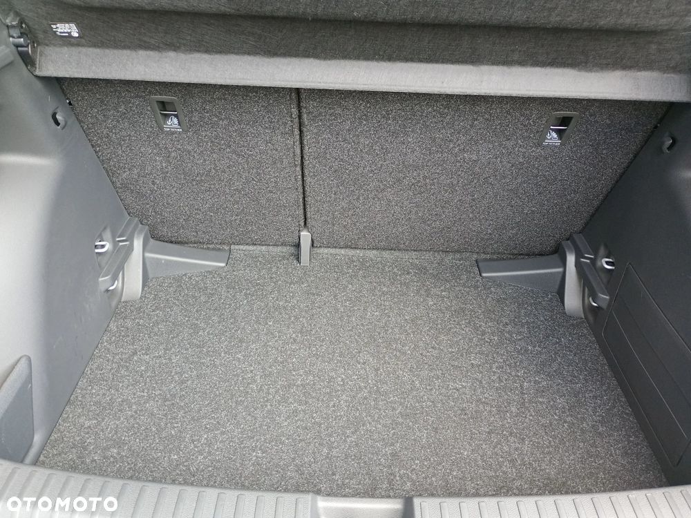 Skoda Fabia 1.0 TSI Selection - 12