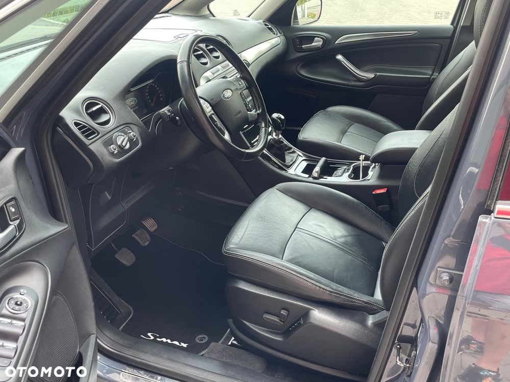 Ford S-Max - 20