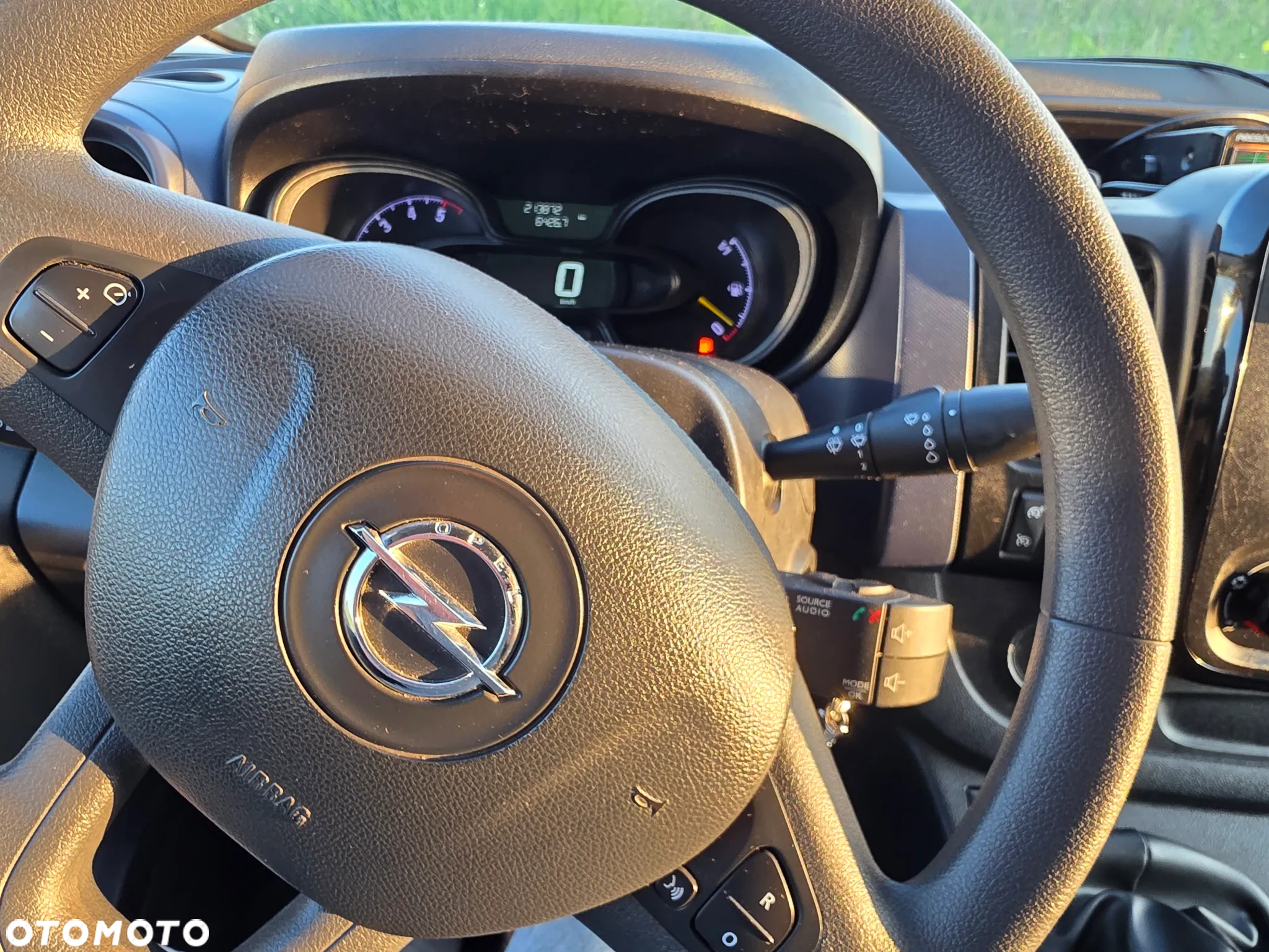Opel Vivaro - 15