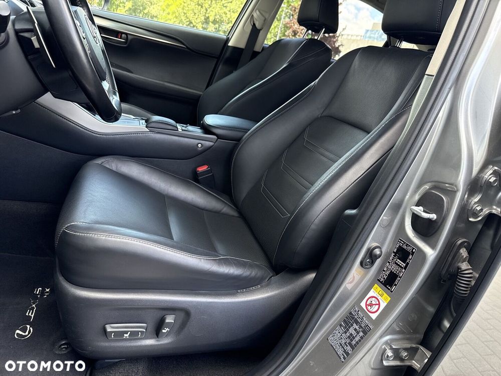 Lexus NX 300h Comfort AWD - 9