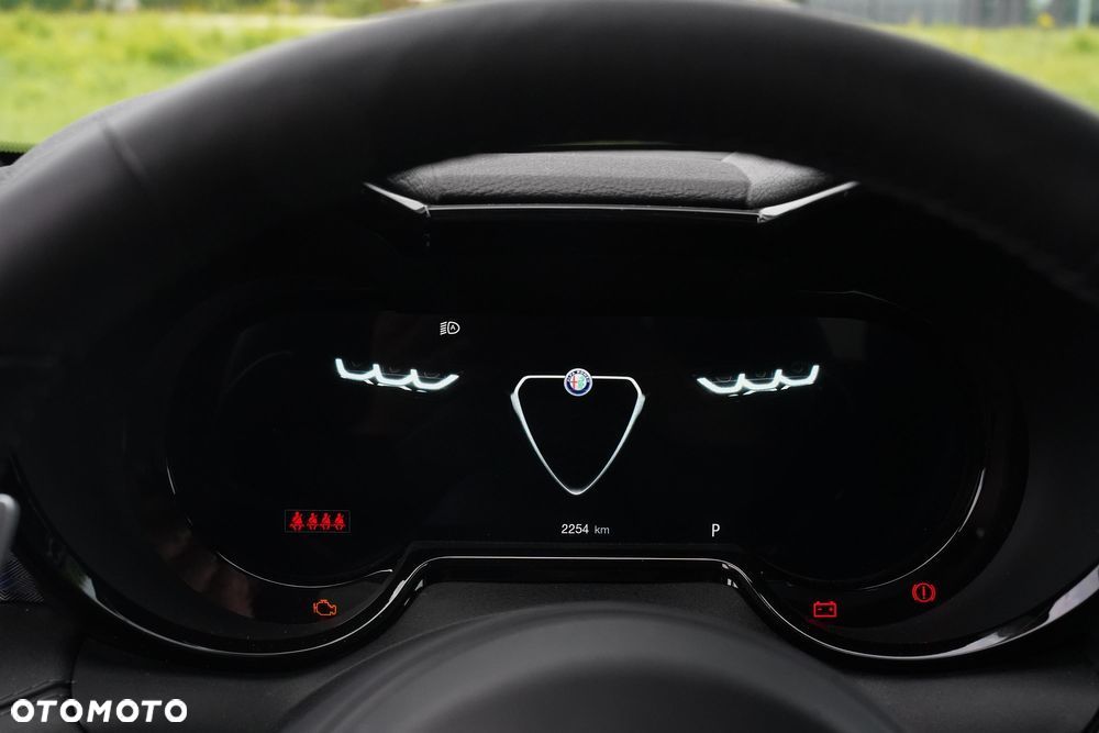 Alfa Romeo Tonale 1.5 T4 GSE mHEV Veloce DCT - 14