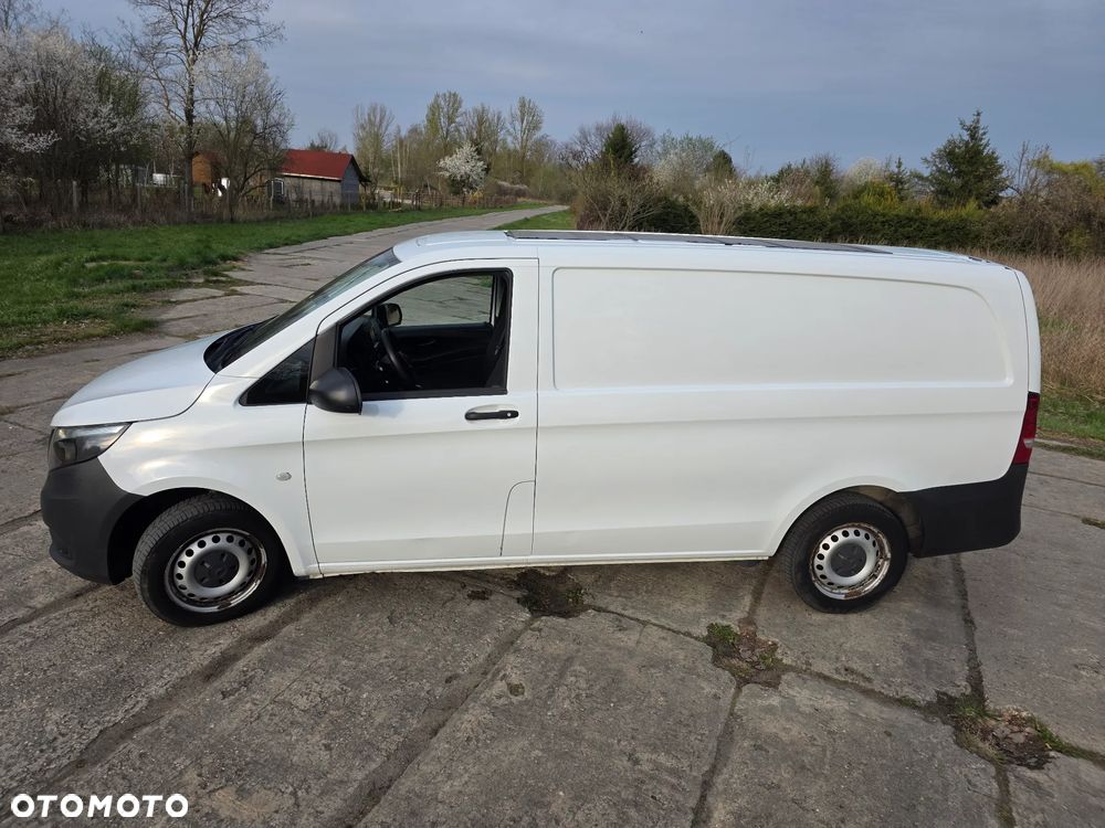 Mercedes-Benz Vito 447 klima Tempomat 145700 km long silnik 2,2 vivaro trafic custom - 9