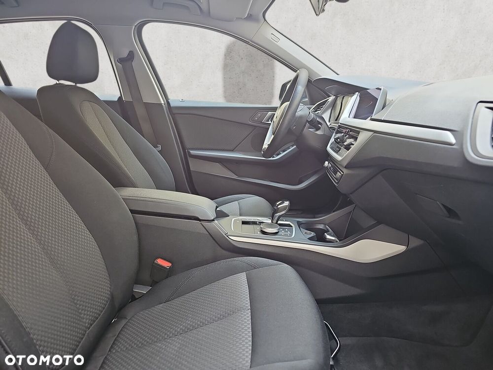 BMW Seria 1 118d Advantage - 23