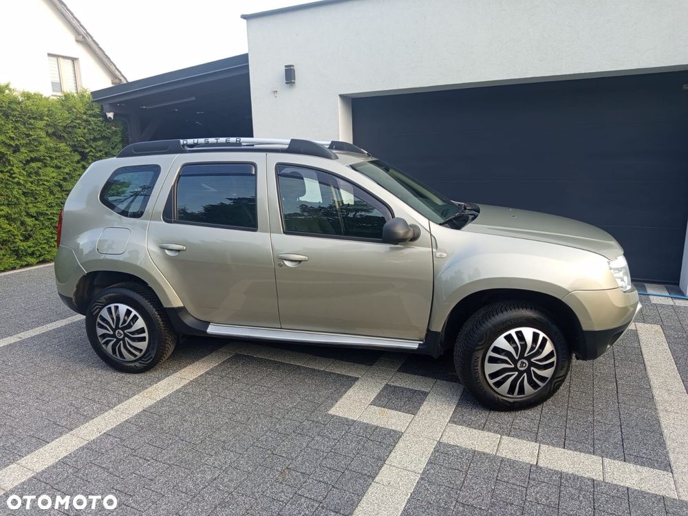 Dacia Duster 1.6 16V 4x2 Laureate - 3