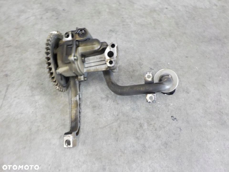 VW T5 2.5 TDI AXD AXE BNZ POMPA OLEJU OLEJOWA - 1