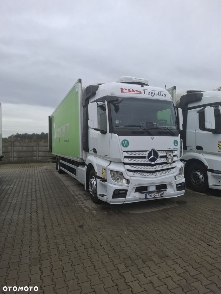 Mercedes-Benz Actros - 1