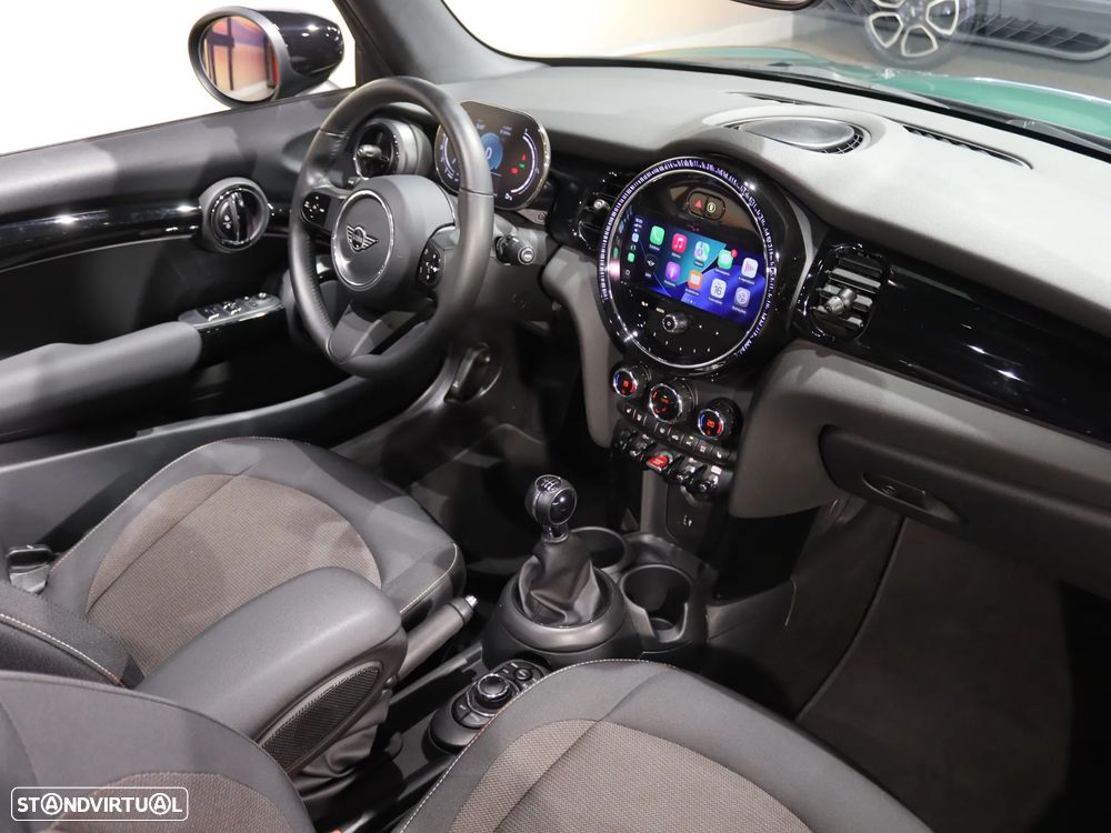 MINI Cabrio Cooper Classic - 16