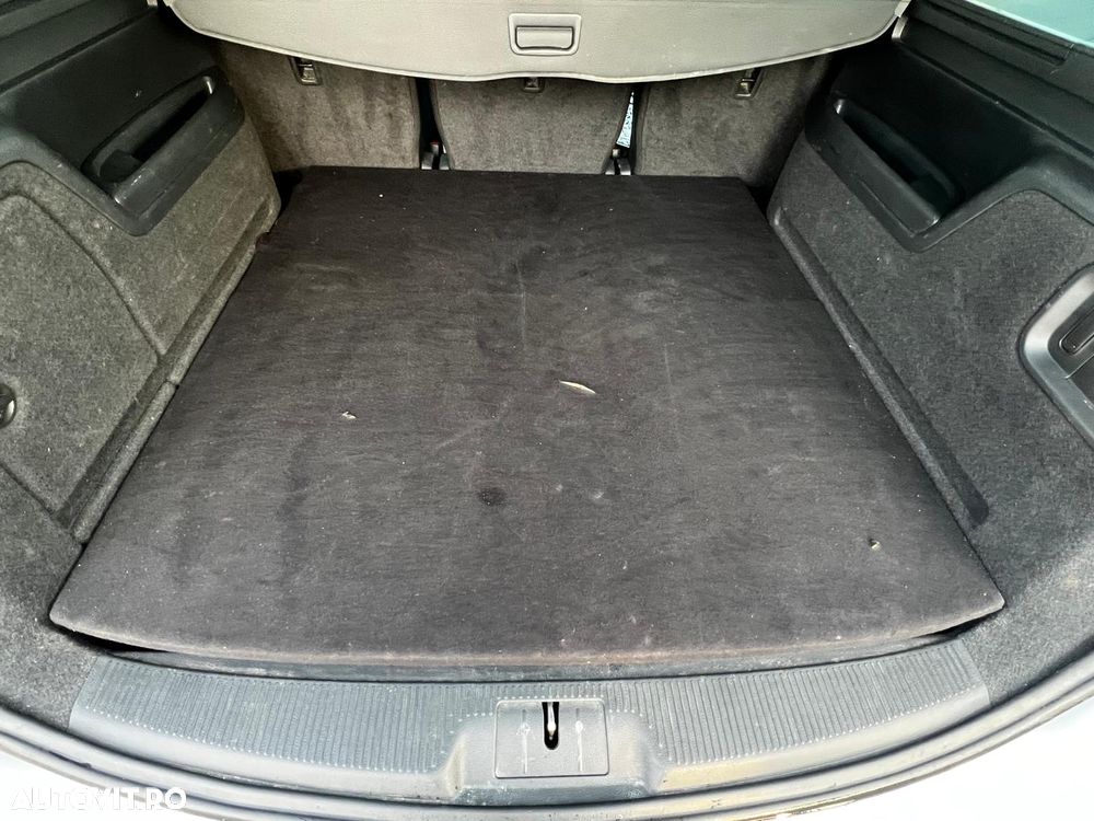 Volkswagen Sharan 2.0 TDI BlueMotion Technology Comfortline - 15