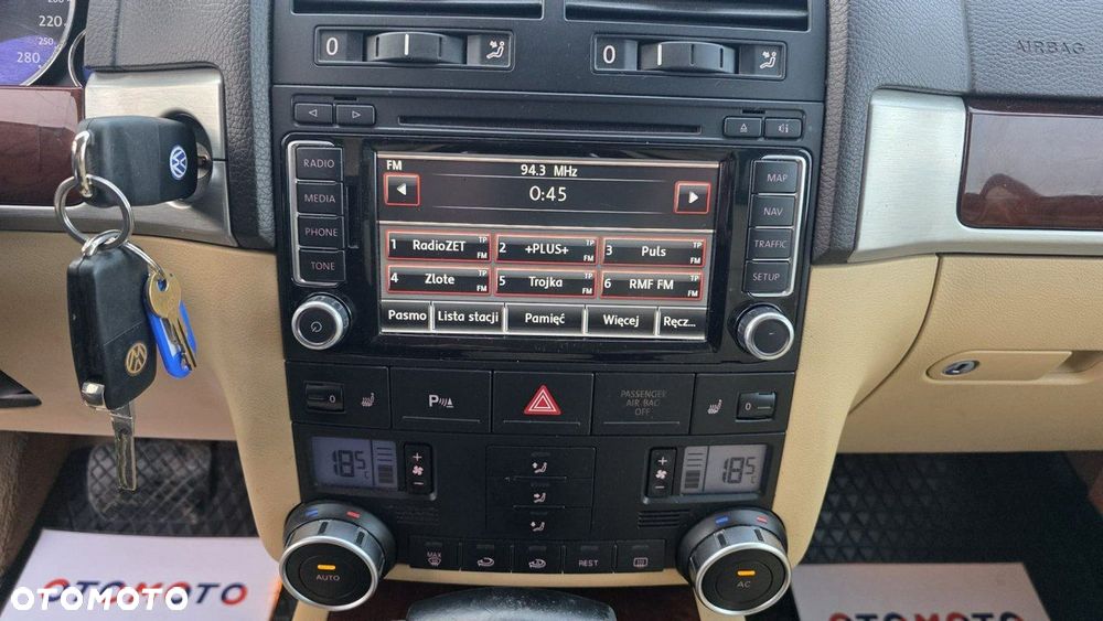 Volkswagen Touareg - 13