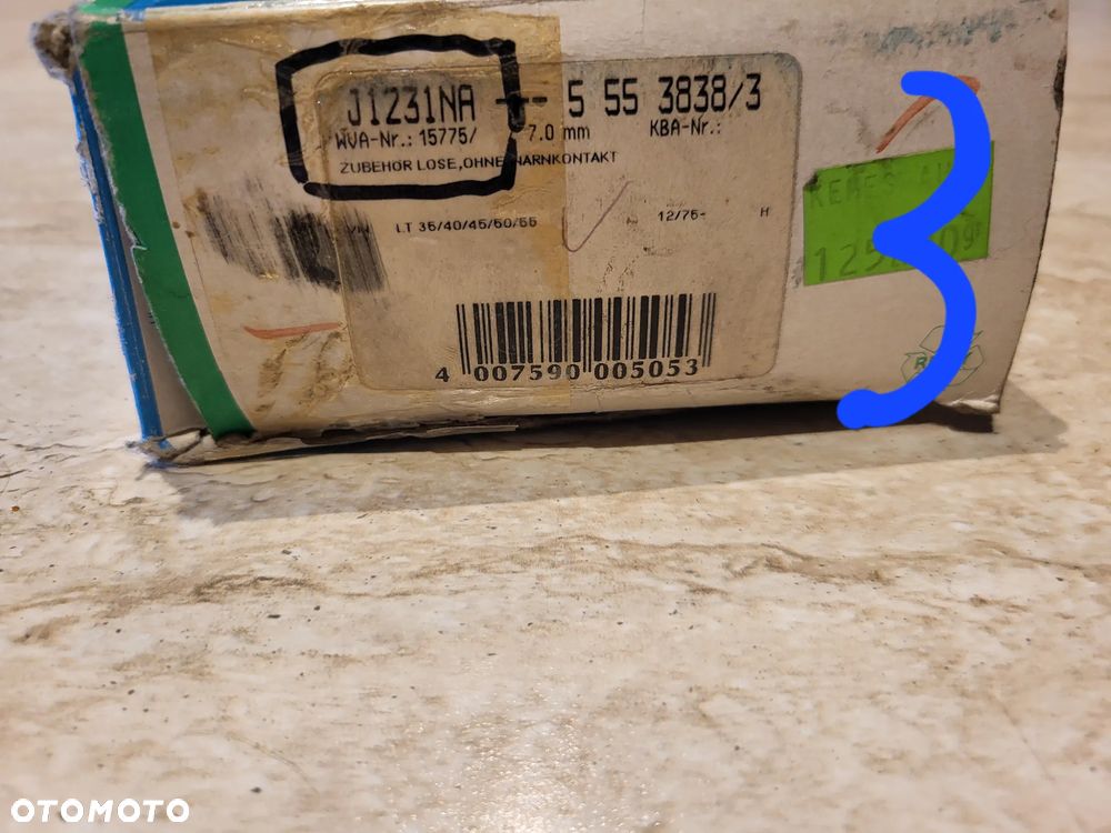 15775 Zestaw Okładzin szczęk hamulcowych VW LT 28-35 I, LT 40-55 I, TRANSPORTER T3 1.6D-2.7D 04.75-06.96 - 3