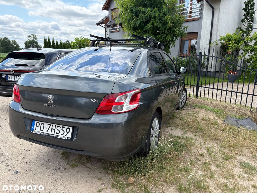 Peugeot 301 1.2 Pure Tech Active - 4